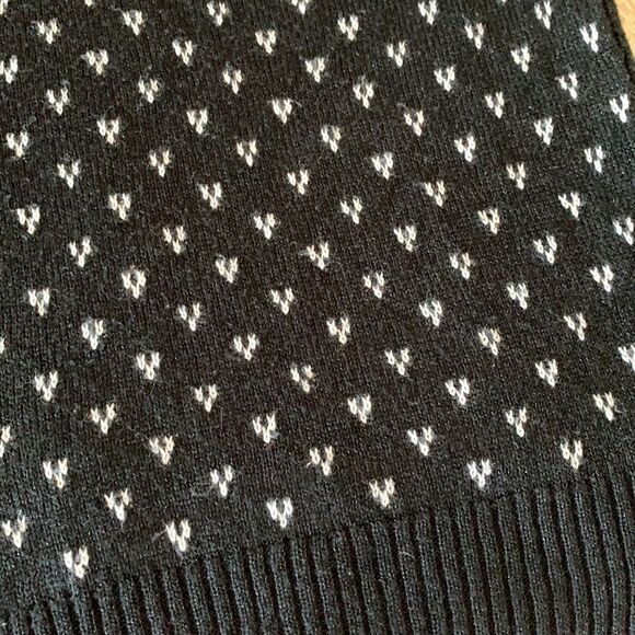 SO Black and white sweater size XL - Picture 8 of 16